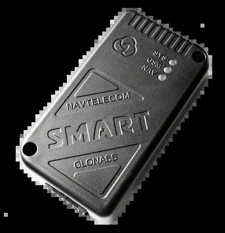 GPS-трекер Navtelecom SMART крупным планом